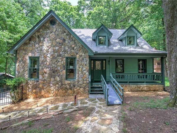 757 Crippled Oak Trail , Jasper, GA 30143