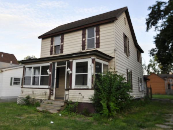 919 Webster Street , Ottawa, IL 61350