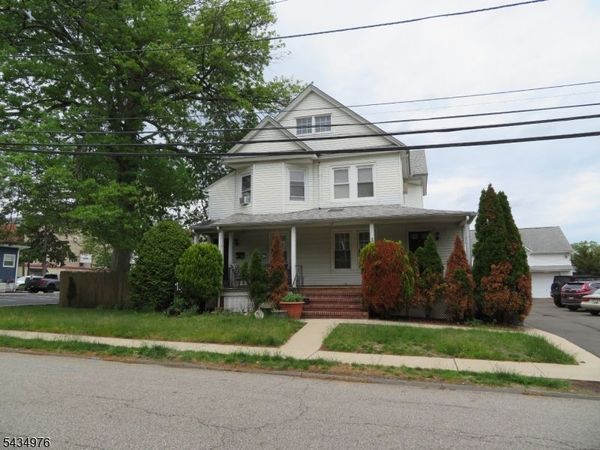 12 Bergen St, Westwood, NJ 07675