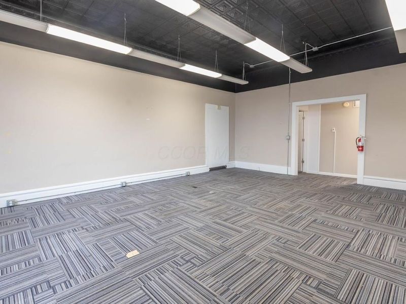 1 E High Street , London, OH 43140 Photo 11