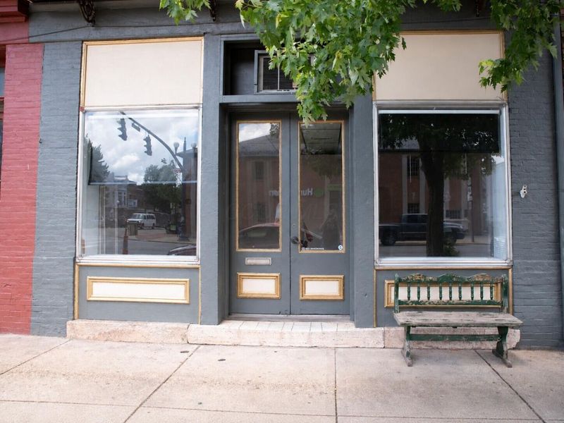 1 E High Street , London, OH 43140 Photo 3