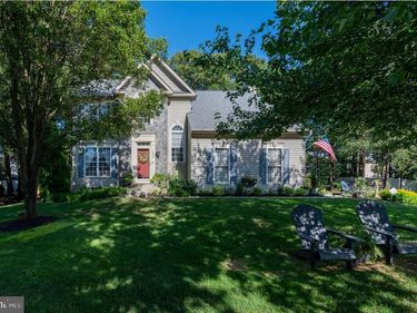 305 ARLINGTON COURT, SEVERN, MD 21144