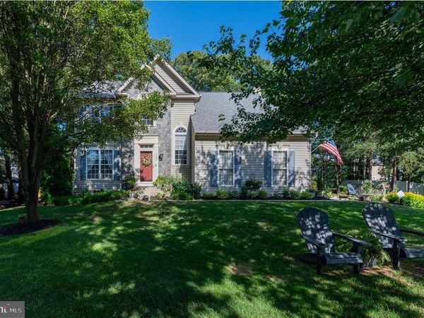 305 ARLINGTON COURT, SEVERN, MD 21144