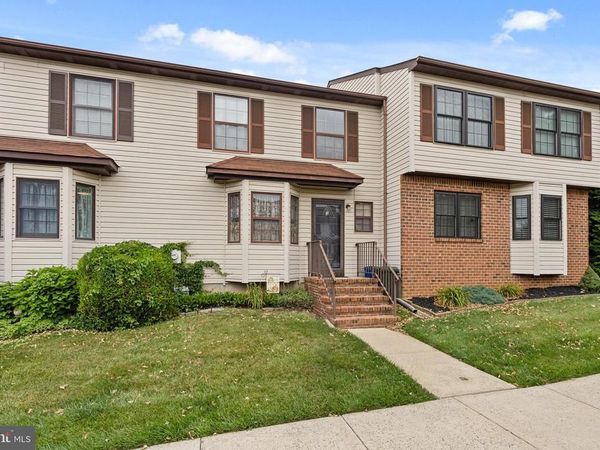 3 ROBERTS COURT, BORDENTOWN, NJ 08505