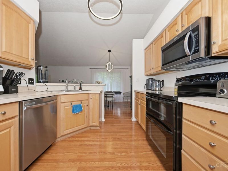6221 Watchcreek Way, Unit 301, Miami Twp, OH 45150 Photo 9