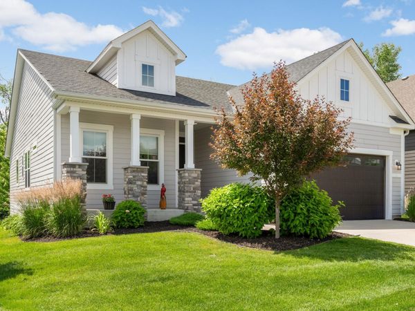 5900 Ayrshire Lane, Shorewood, MN 55331