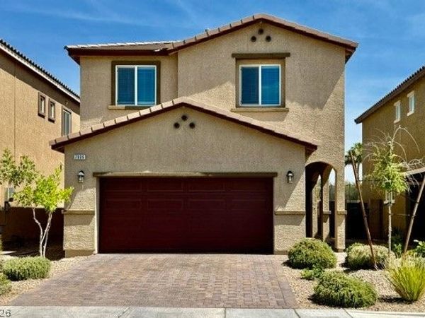 7606 Red Plumeria Avenue, Las Vegas, NV 89113