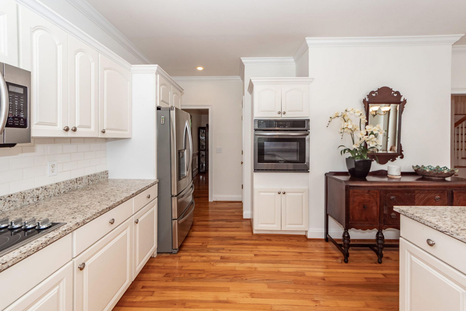 99 Fieldfare Way Photo 10