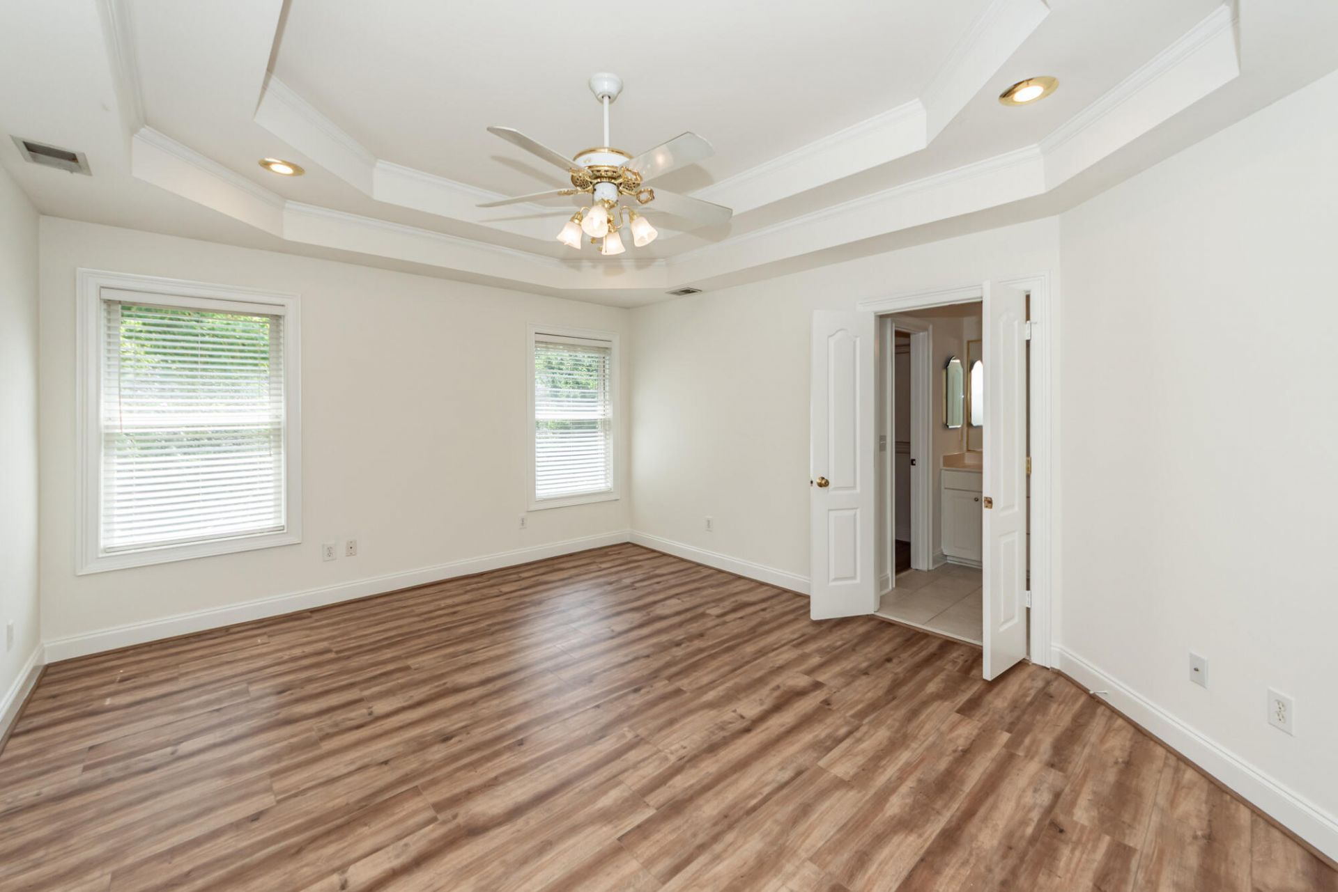 99 Fieldfare Way Photo 23