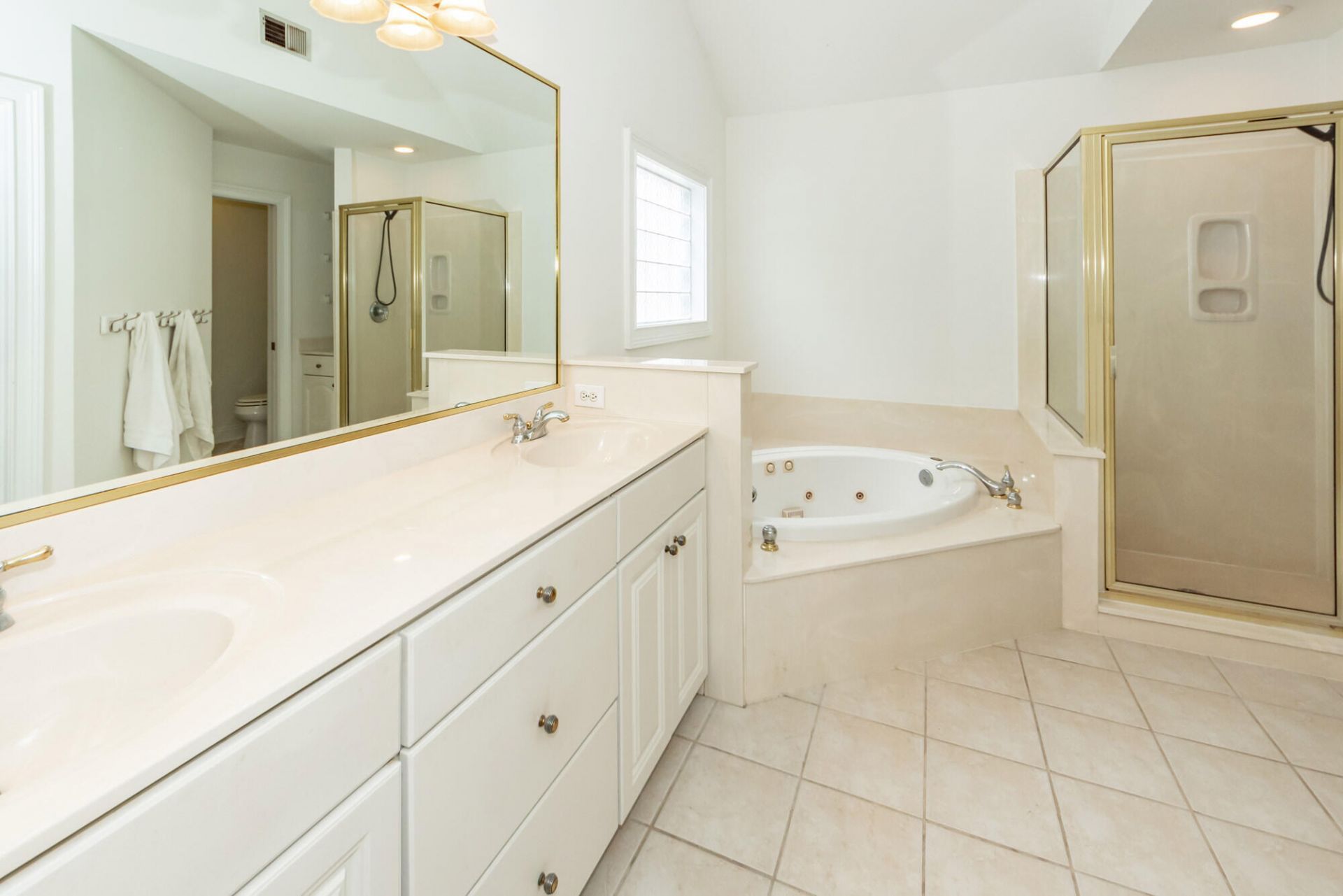 99 Fieldfare Way Photo 25