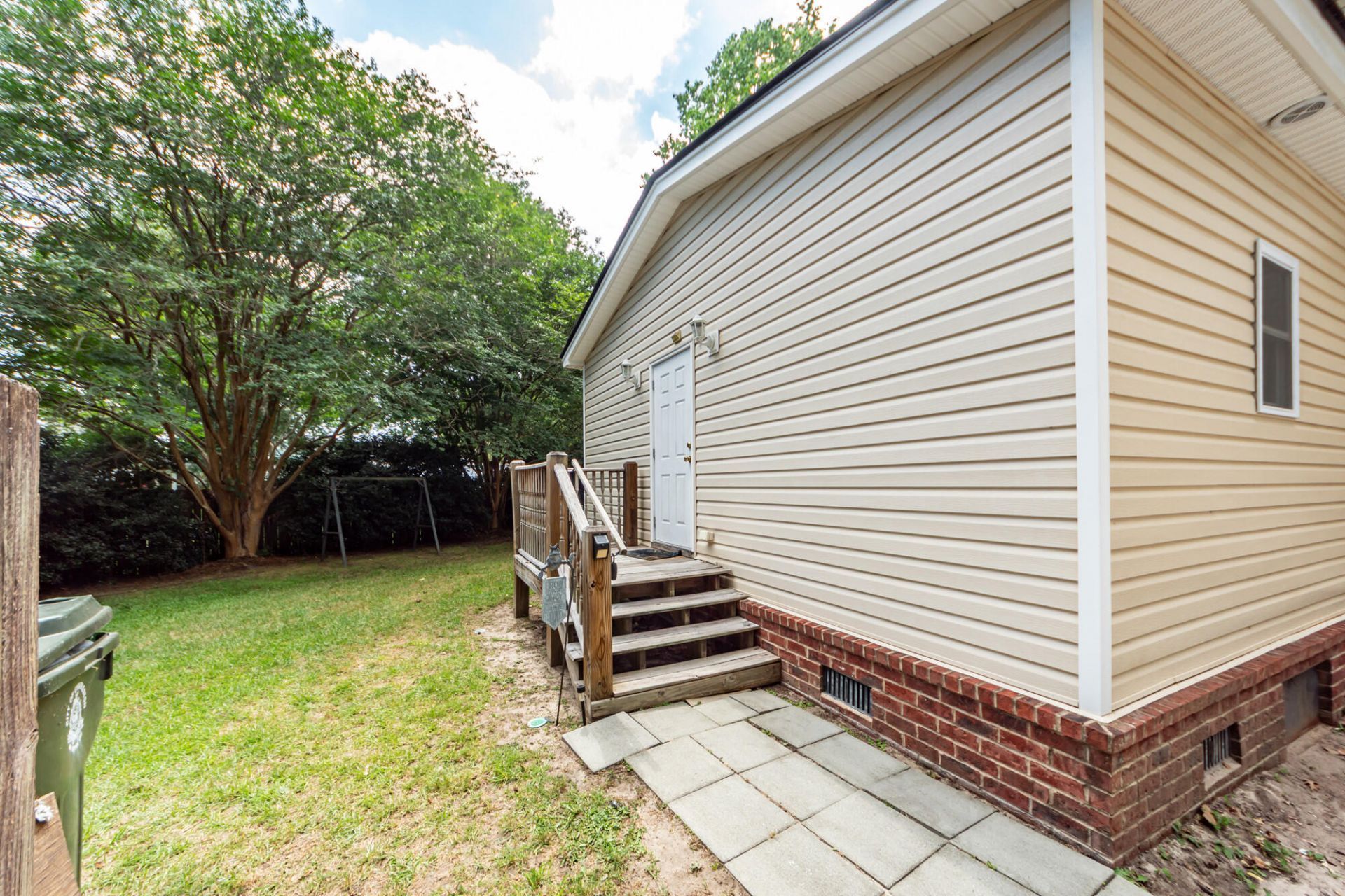 99 Fieldfare Way Photo 36