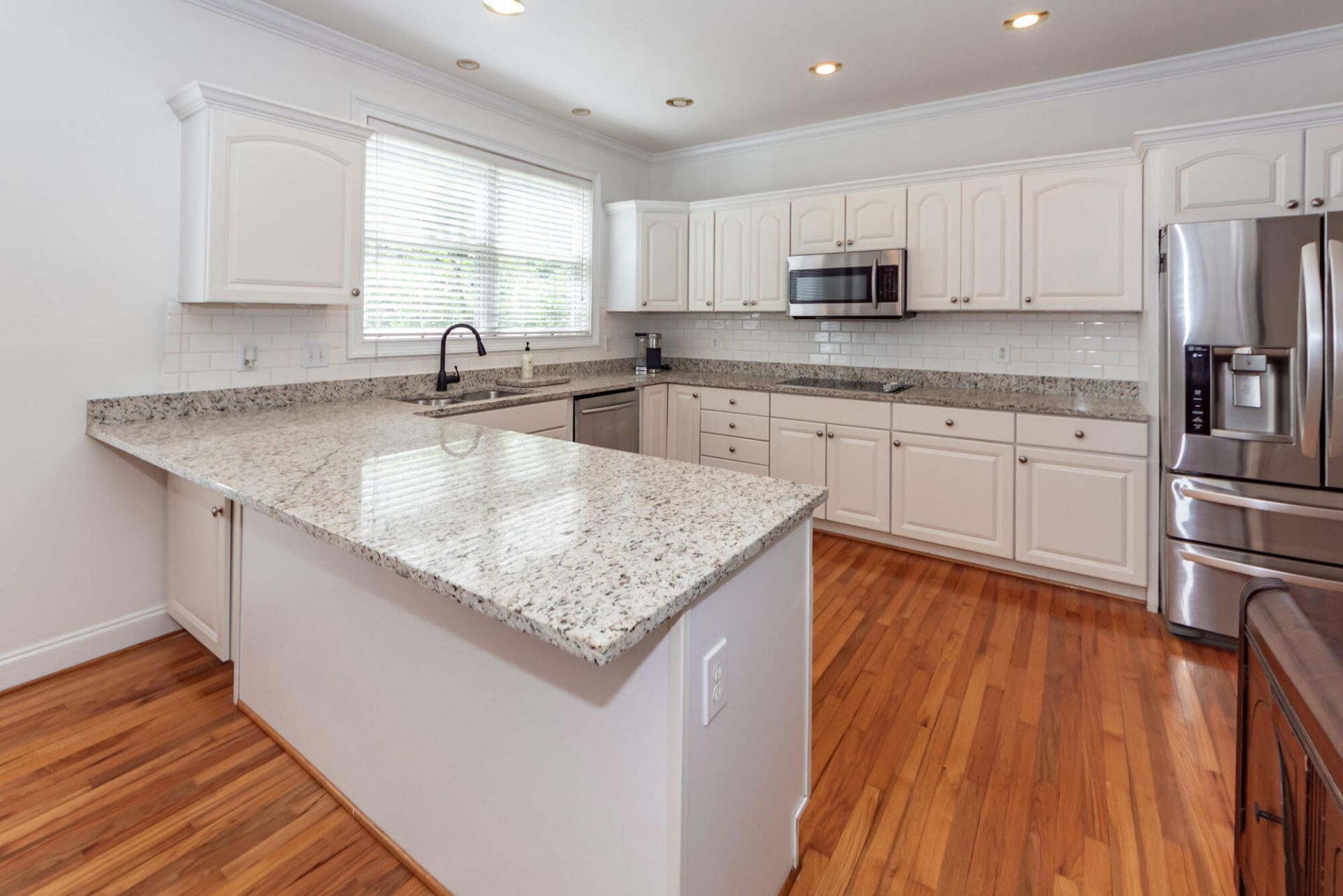 99 Fieldfare Way Photo 9
