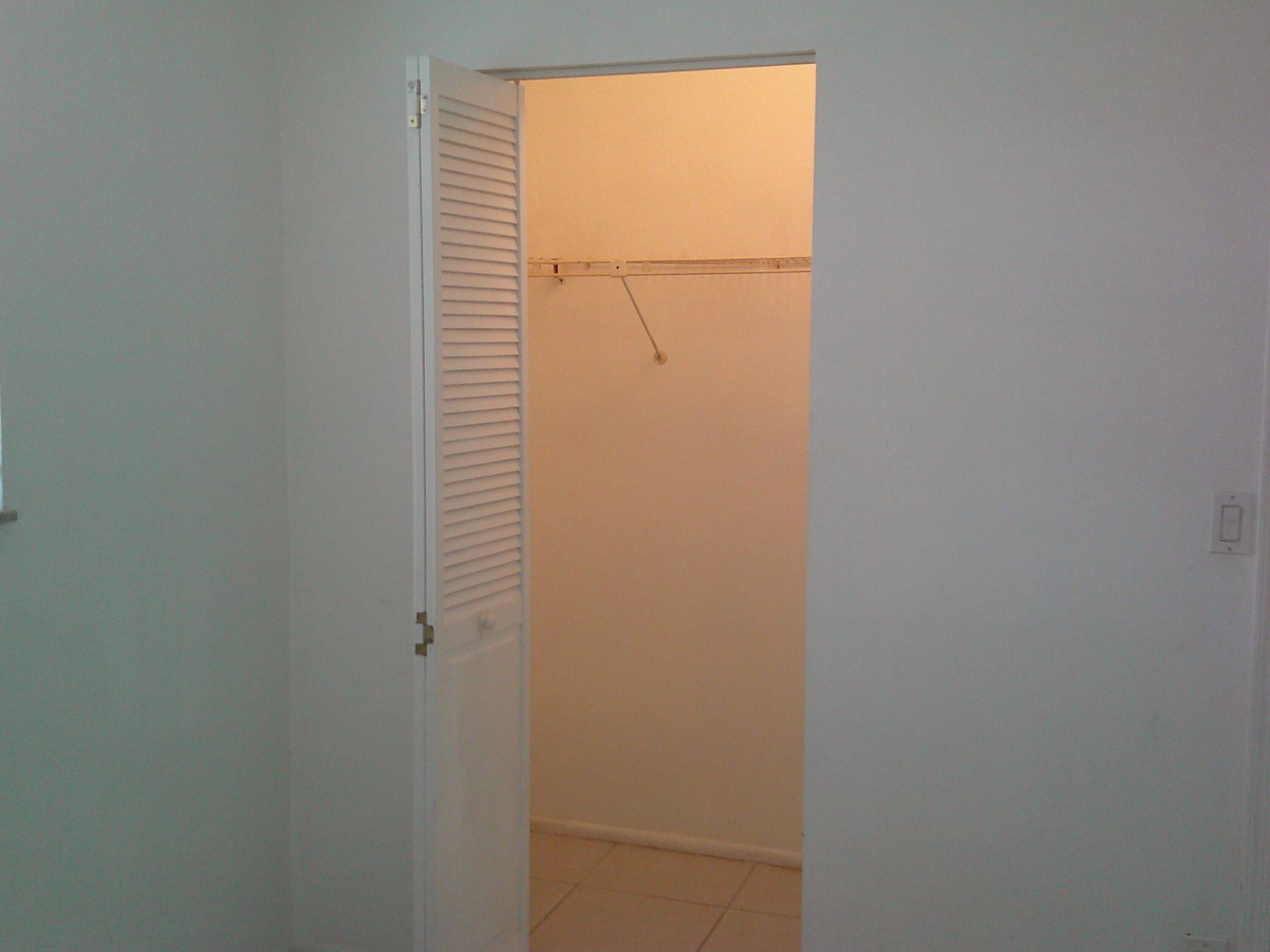 9420 Poinciana Place, Unit 409, Davie, FL 33324 Photo