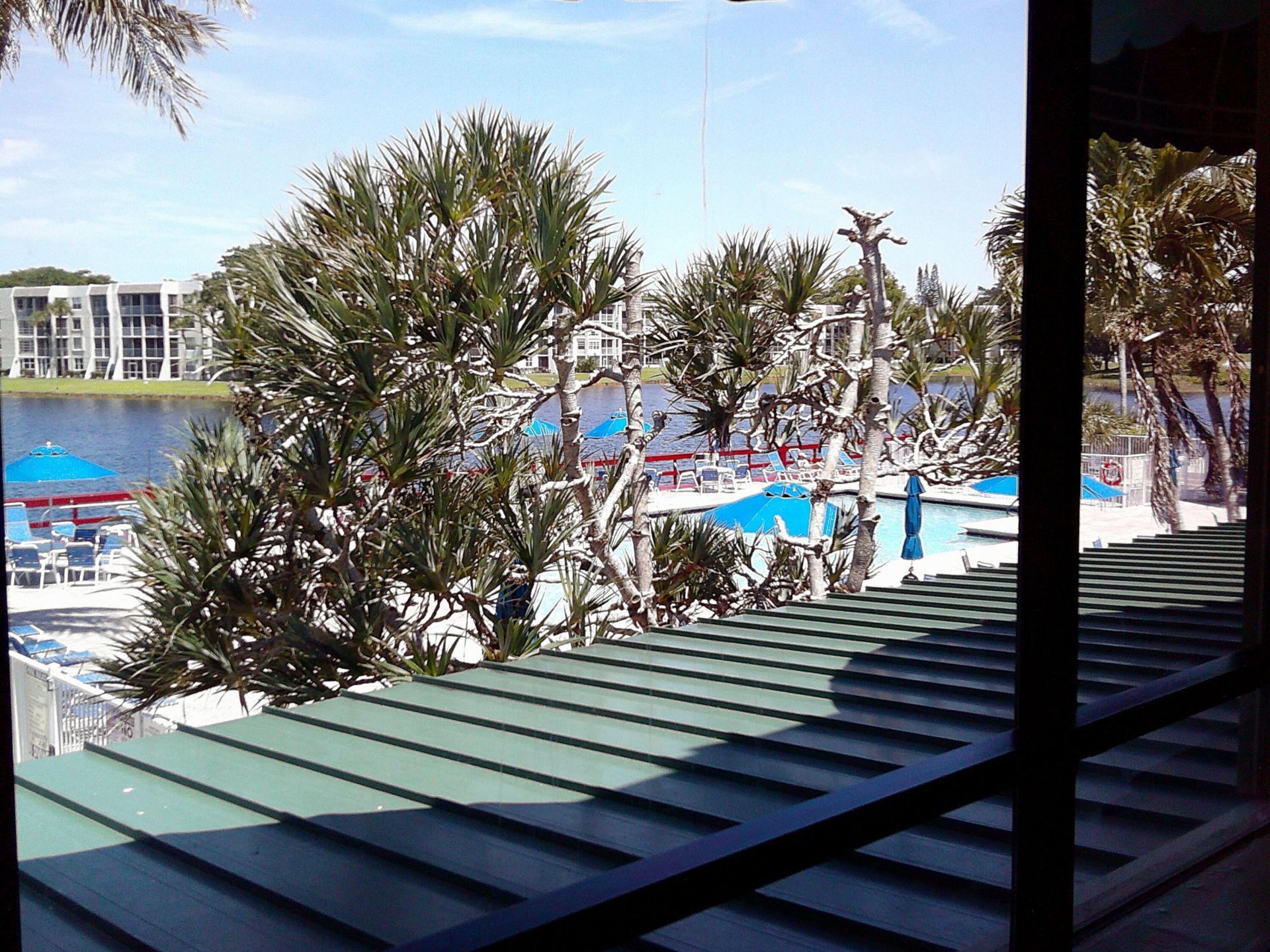 9420 Poinciana Place, Unit 409, Davie, FL 33324 Photo
