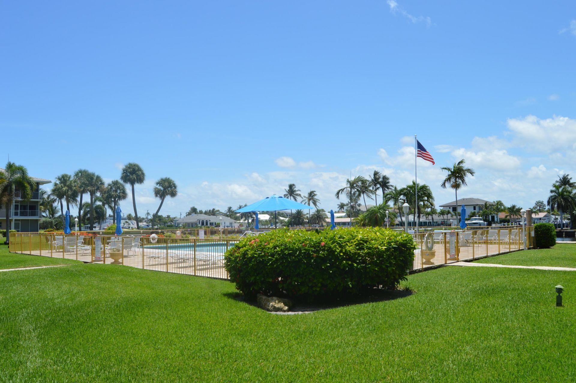 745 SE 19th Avenue, Unit 114, Deerfield Beach, FL 33441 Photo