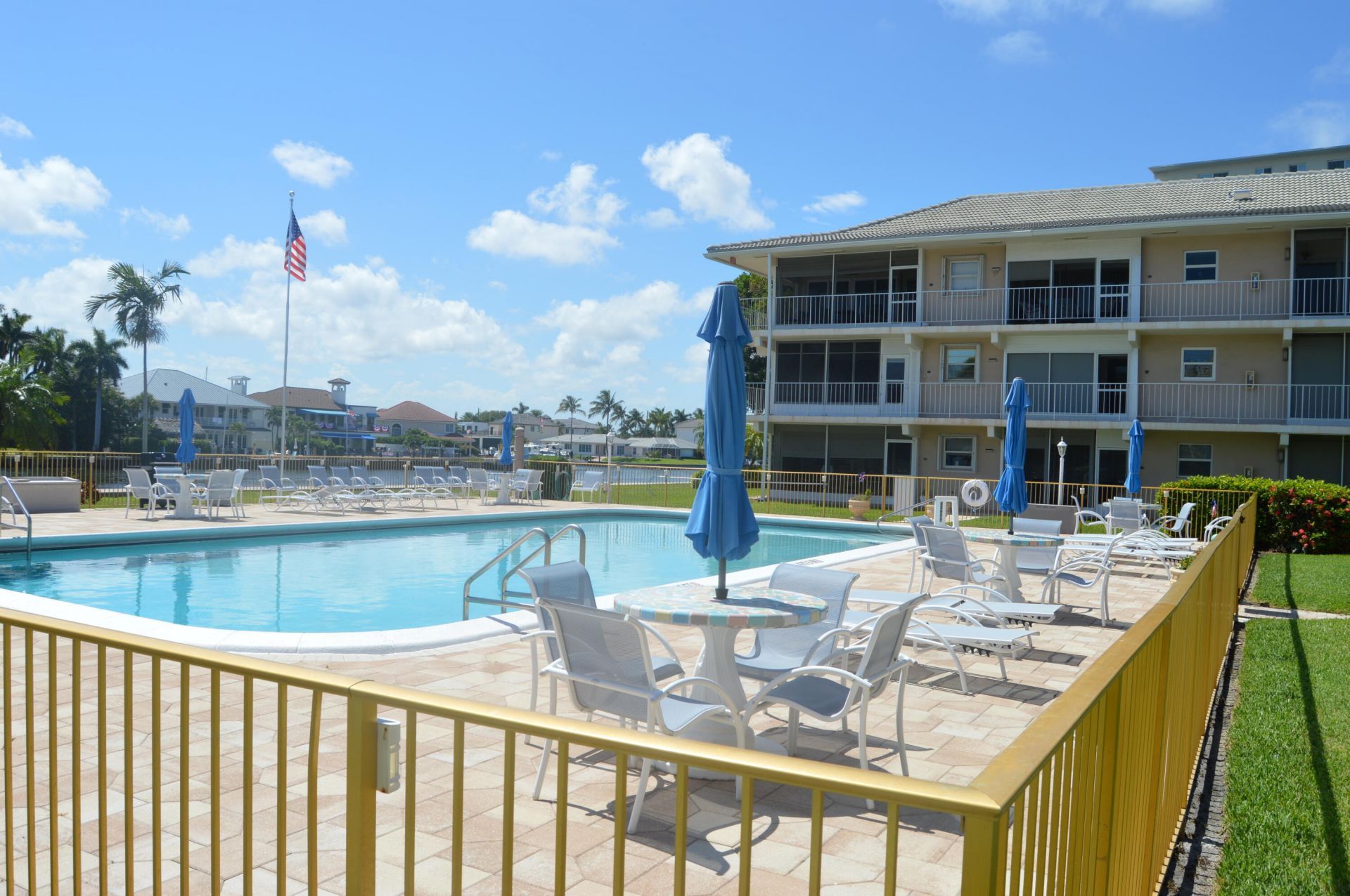 745 SE 19th Avenue, Unit 114, Deerfield Beach, FL 33441 Photo