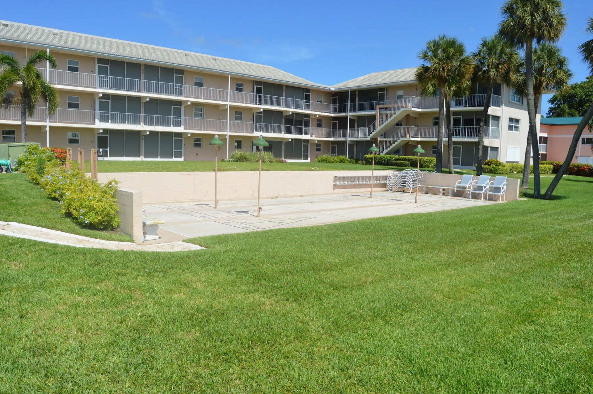 745 SE 19th Avenue, Unit 114, Deerfield Beach, FL 33441 Photo