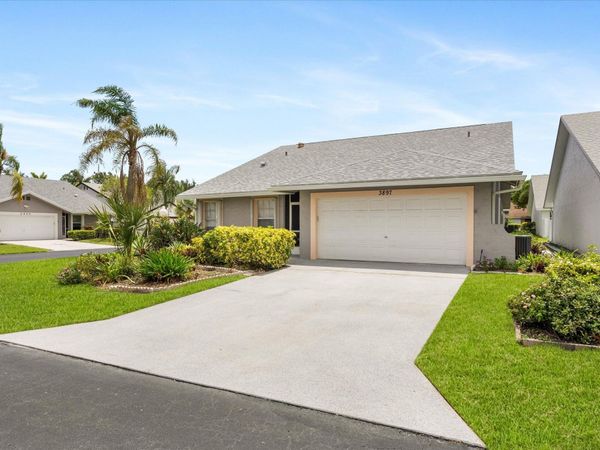3897 Dafilee Circle, West Palm Beach, FL 33417
