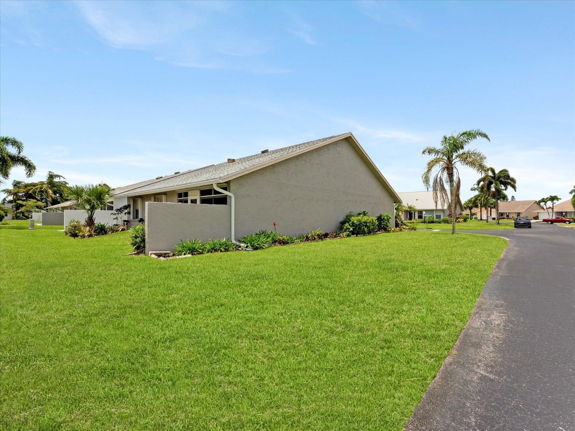 3897 Dafilee Circle, West Palm Beach, FL 33417 Photo