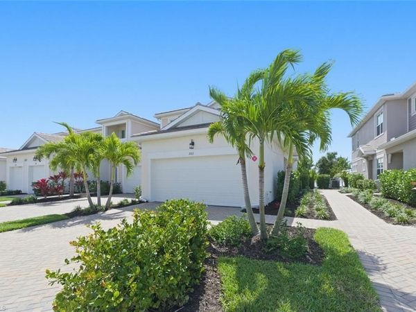 4551 Arboretum CIR , Unit 203, NAPLES, FL 34112