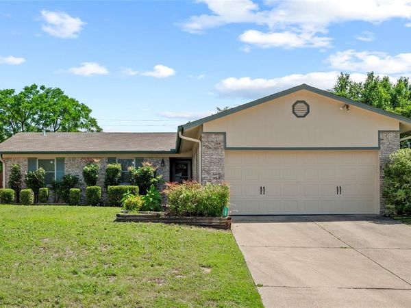 1801 Tyler Avenue, Euless, TX 76040