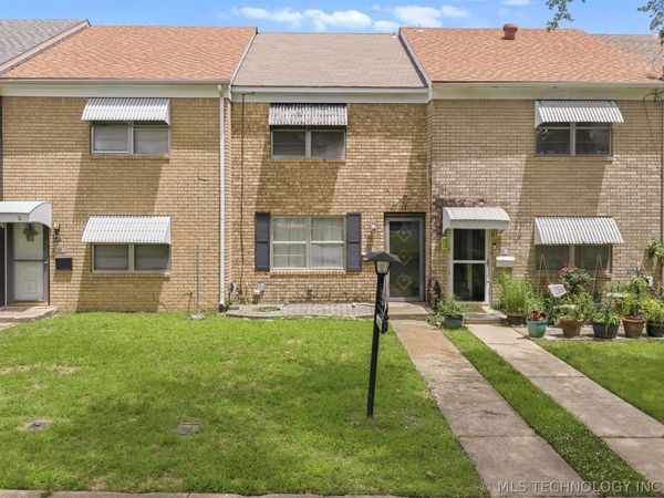 940 Manor , Ardmore, OK 73401