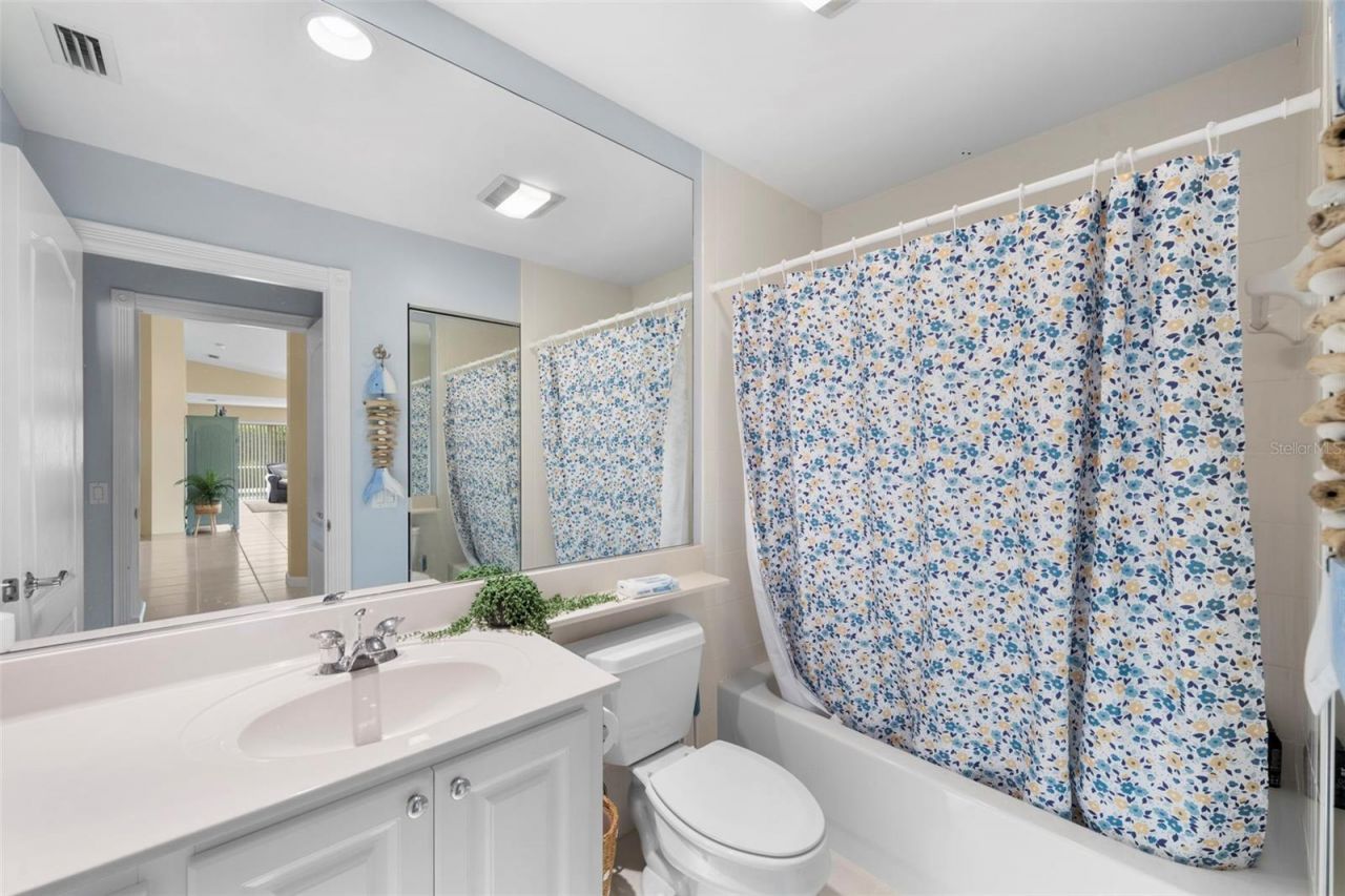 5793 Ithaca Way, Sarasota, FL 34238 Photo