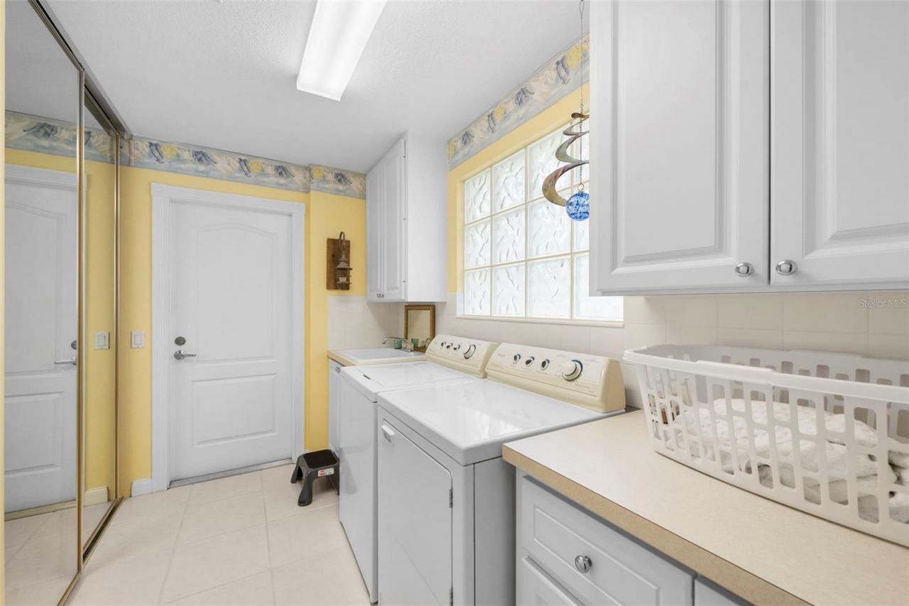 5793 Ithaca Way, Sarasota, FL 34238 Photo