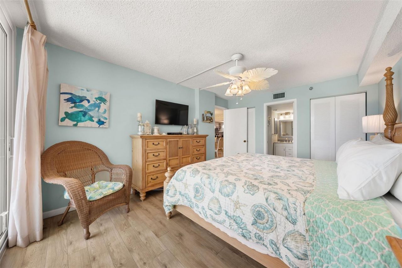 20002 Gulf Boulevard, Unit 2, Indian Shores, FL 33785 Photo