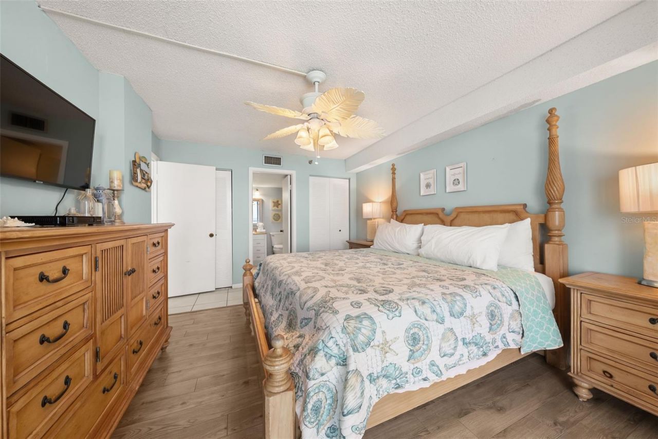 20002 Gulf Boulevard, Unit 2, Indian Shores, FL 33785 Photo
