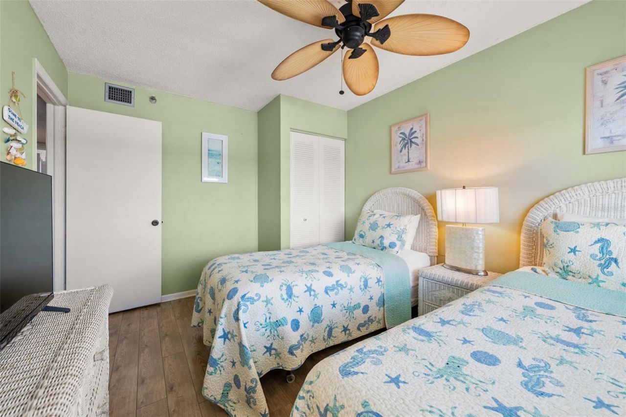 20002 Gulf Boulevard, Unit 2, Indian Shores, FL 33785 Photo