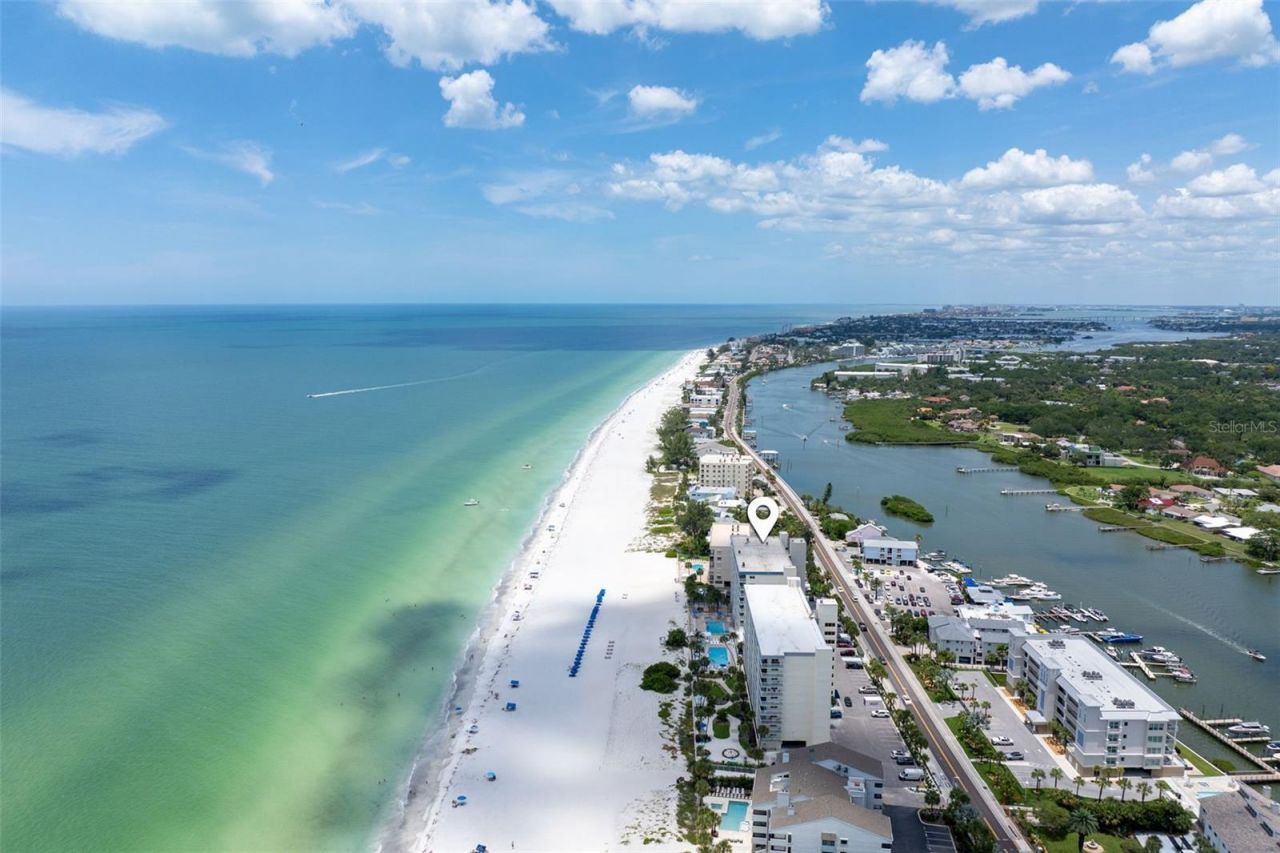 20002 Gulf Boulevard, Unit 2, Indian Shores, FL 33785 Photo
