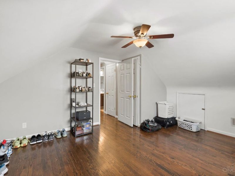 2888 Mount Airy Avenue, Green Township, OH 45239 Photo 15