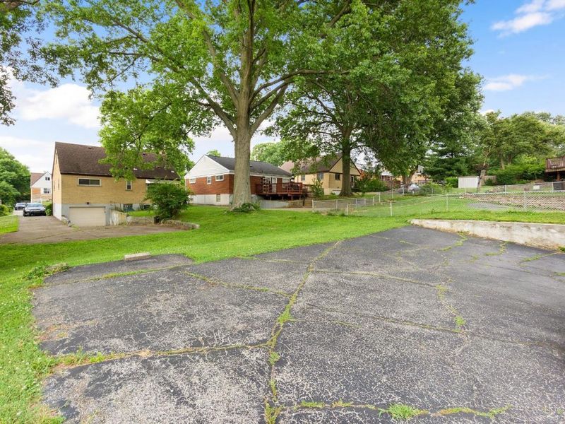 2888 Mount Airy Avenue, Green Township, OH 45239 Photo 24
