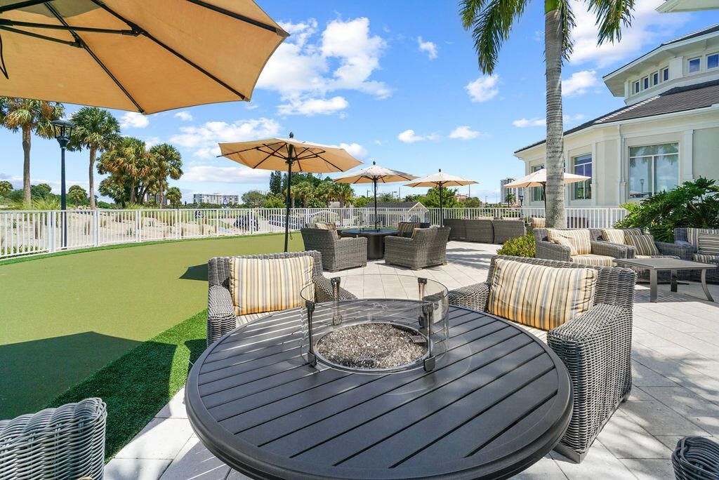 717 Robin Way, North Palm Beach, FL 33408 Photo