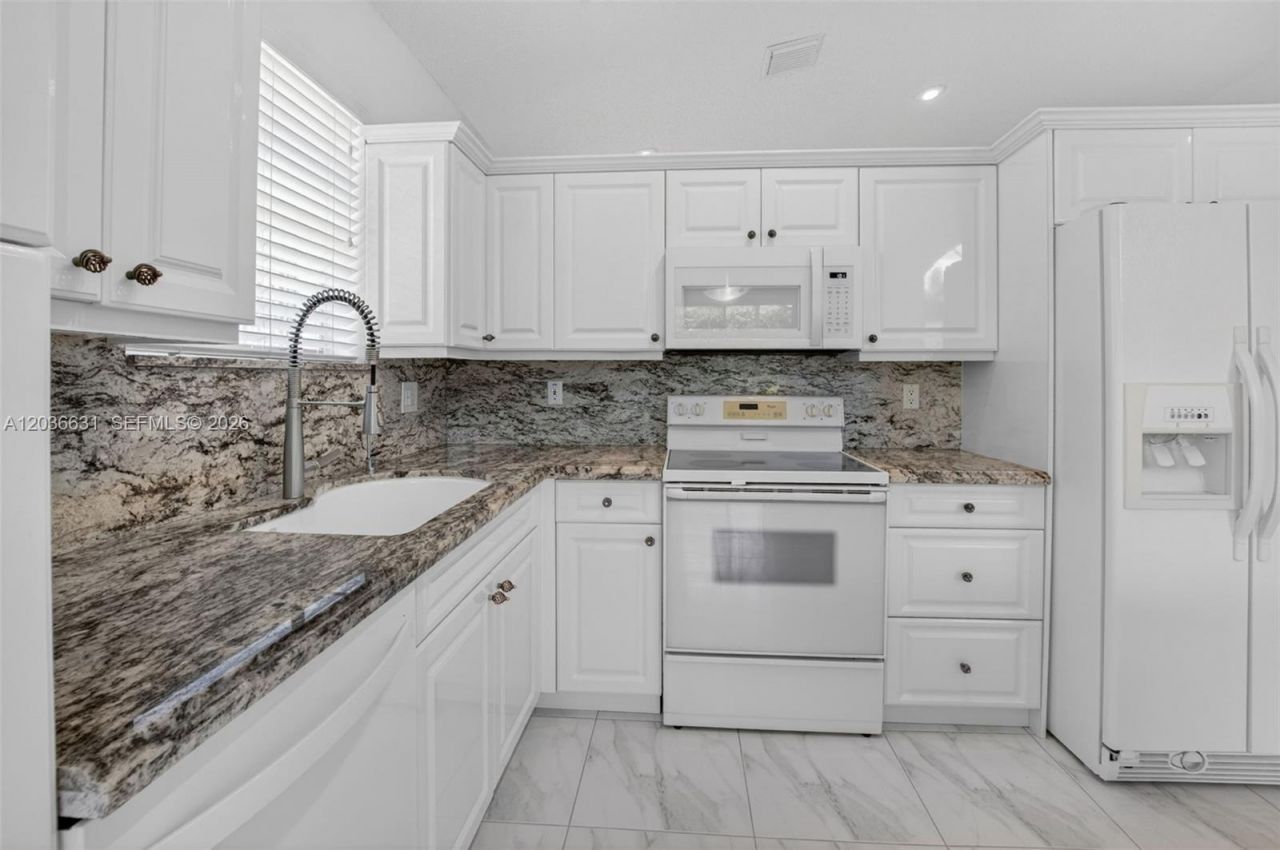 7679 Lemonwood St, Boynton Beach, FL 33437 Photo