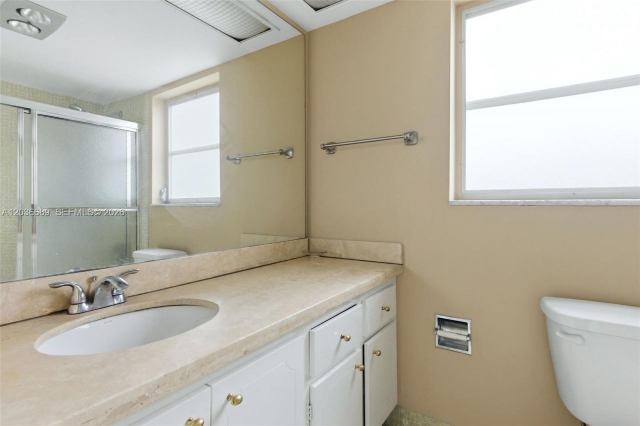 3200 N Palm Aire Dr , Unit 501, Pompano Beach, FL 33069 Photo