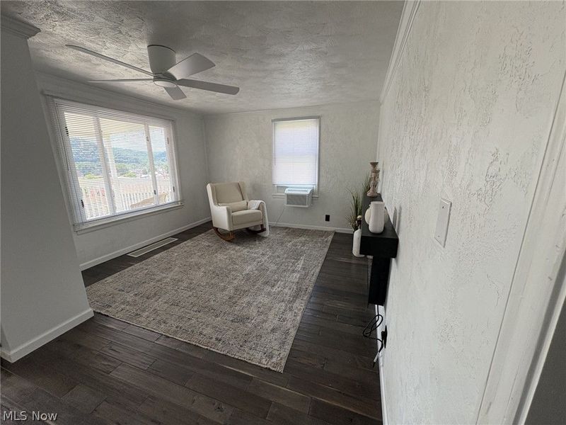 105 Riverview Street, Toronto, OH 43964 Photo 9