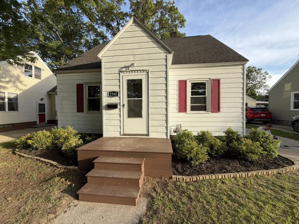 2345 Harding, Muskegon, MI 49441