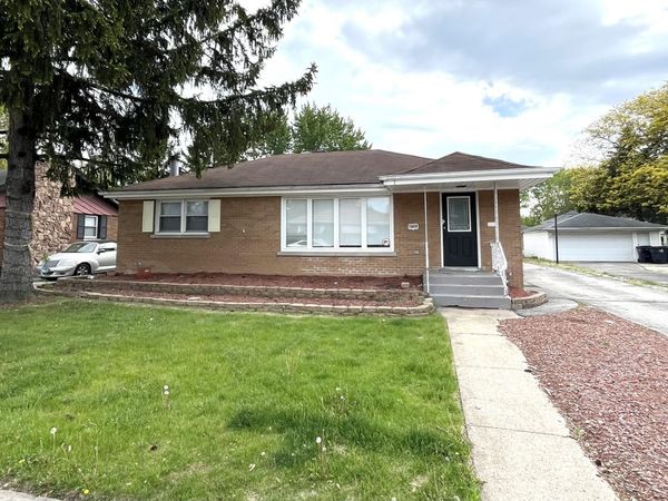 16626 Holland Avenue , South Holland, IL 60473
