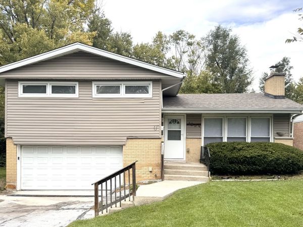 1834 TERRACE Road , Homewood, IL 60430