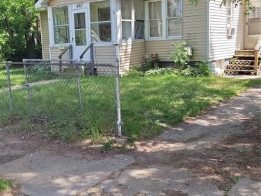 416 Dell Avenue, Flint, MI 48507