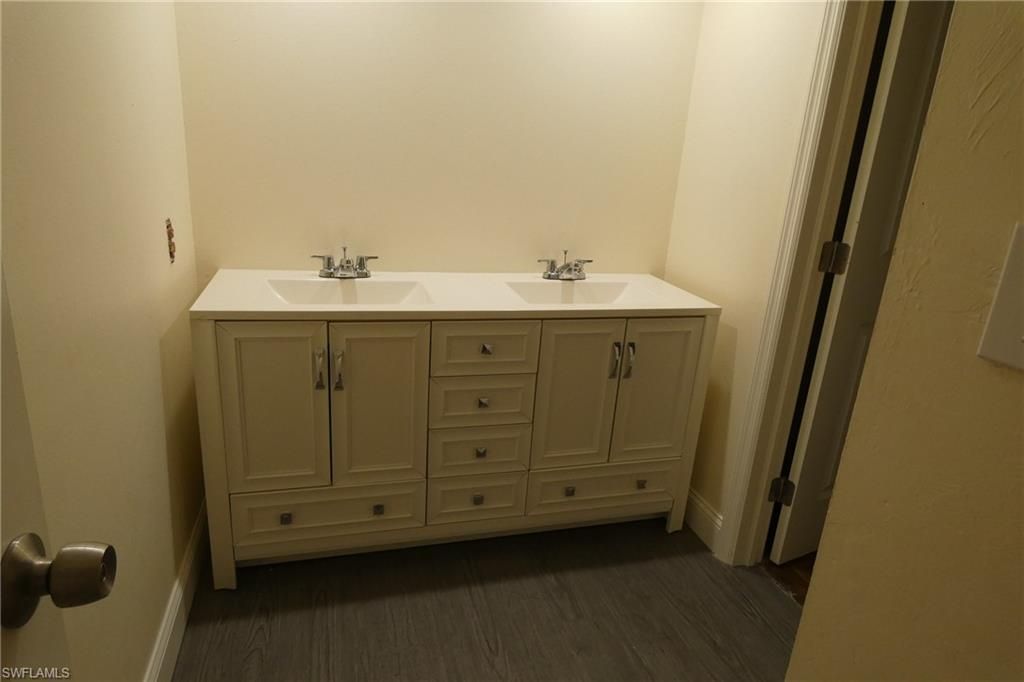 1647 Park Meadows Dr , Unit 2, Fort Myers, FL 33907 Photo