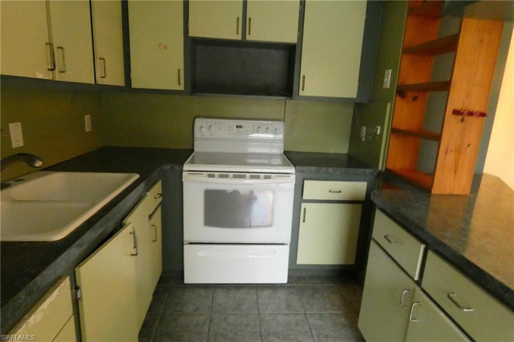 1647 Park Meadows Dr , Unit 2, Fort Myers, FL 33907 Photo