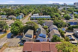 1705 Edge Dr. photo 4