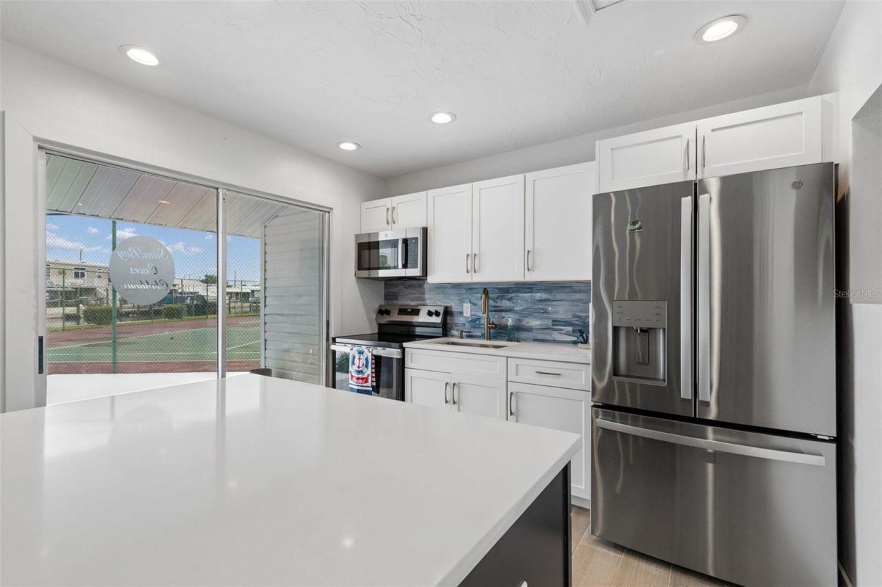 1714 69th Avenue W, Unit C401, Bradenton, FL 34207 Photo