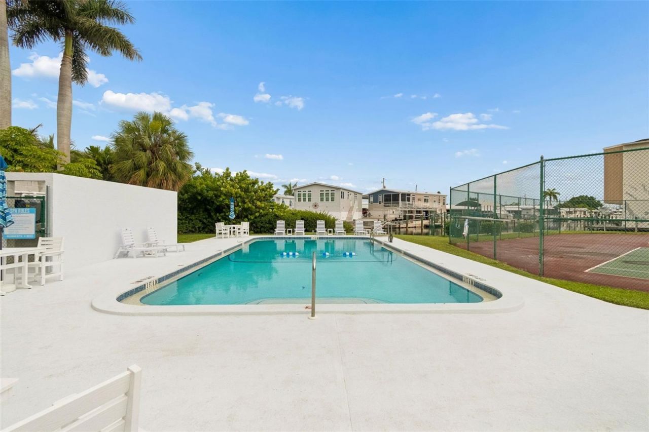 1714 69th Avenue W, Unit C401, Bradenton, FL 34207 Photo