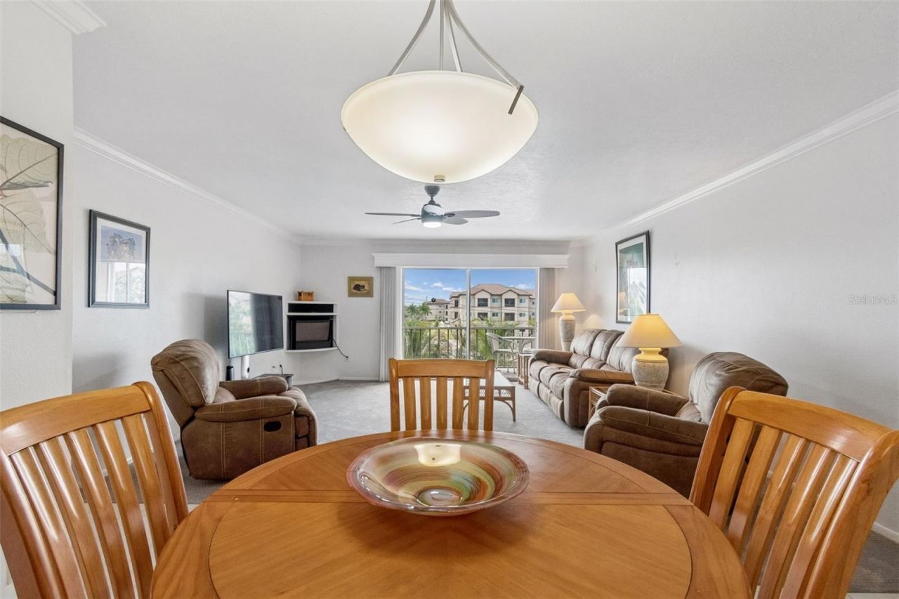 1714 69th Avenue W, Unit C401, Bradenton, FL 34207 Photo