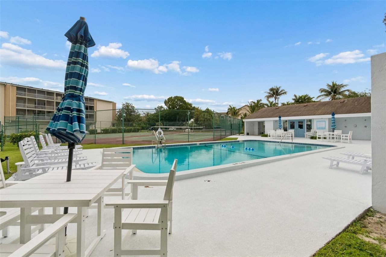 1714 69th Avenue W, Unit C401, Bradenton, FL 34207 Photo