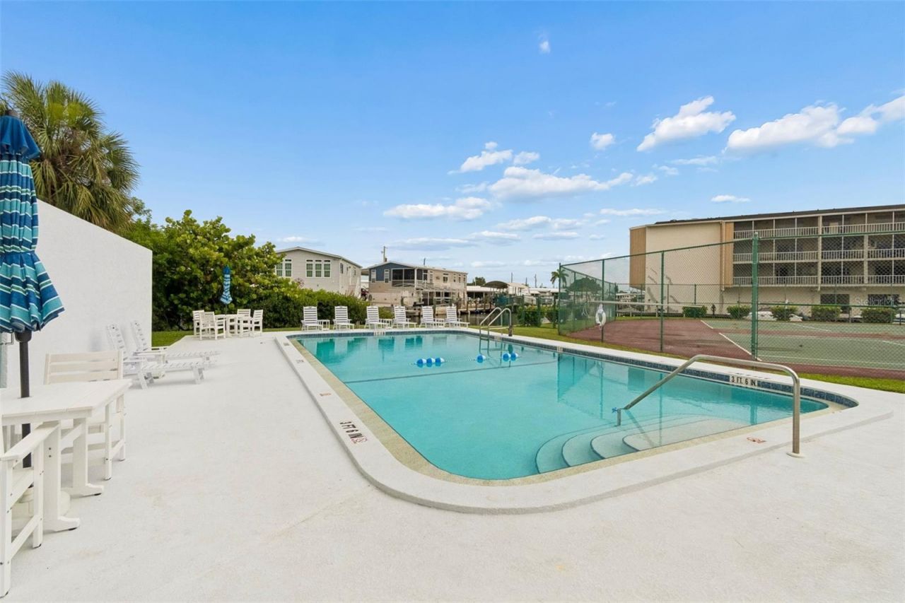 1714 69th Avenue W, Unit C401, Bradenton, FL 34207 Photo